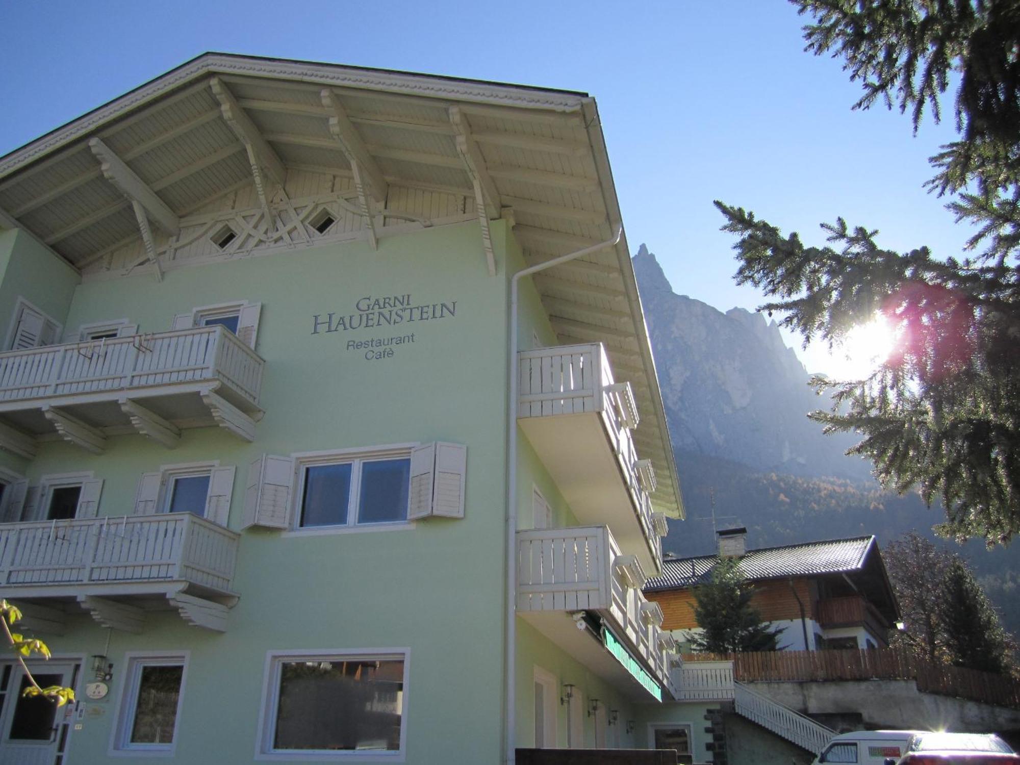 Garni Hauenstein Hotel Siusi Exterior photo