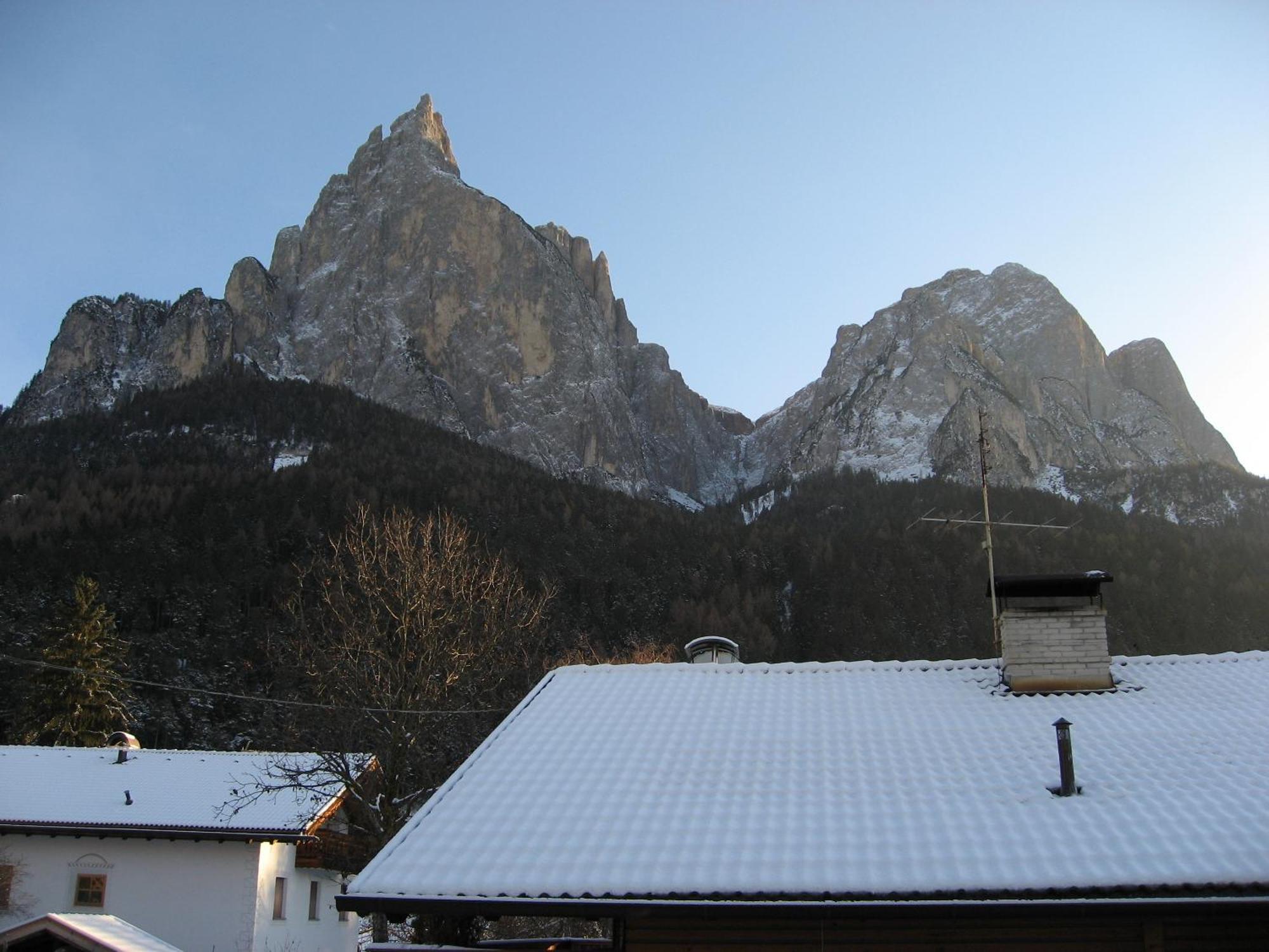 Garni Hauenstein Hotel Siusi Exterior photo