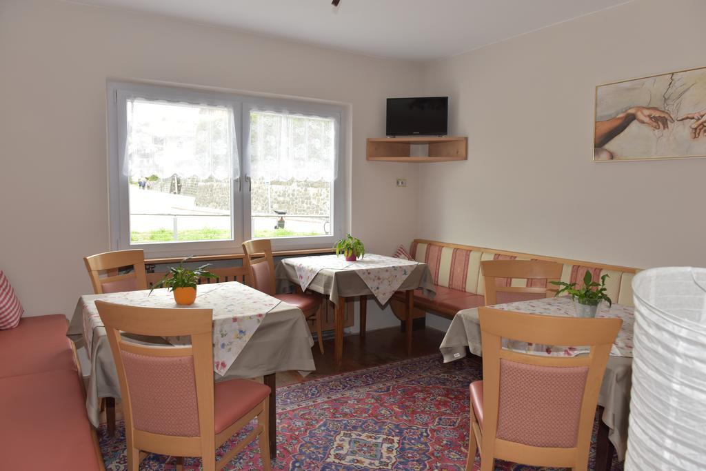 Garni Hauenstein Hotel Siusi Exterior photo